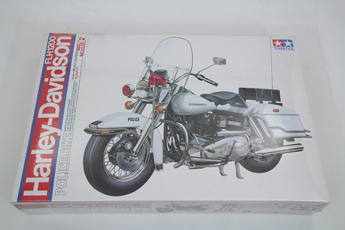 V-Twin - Police 1200 Big Scale Display Model