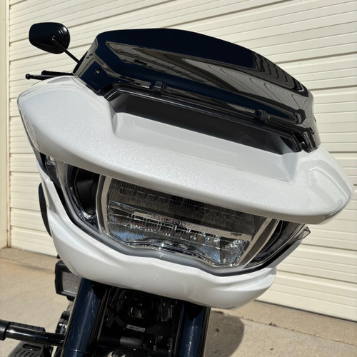 Hogworks Hogworkz® Flowz 9" Windshield for Harley® Road Glide '23.5-'25 | Dark Smoke