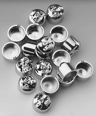CHR.SKULL BOLT COVERS-1/4 (20)