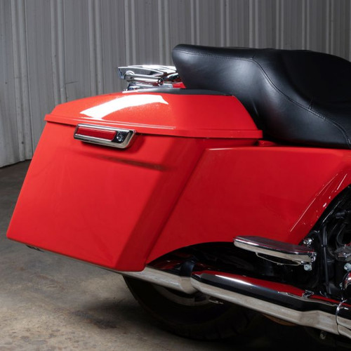 Color Matched Scoop Daddy Stretched Side Covers for Harley® Touring '14-'23