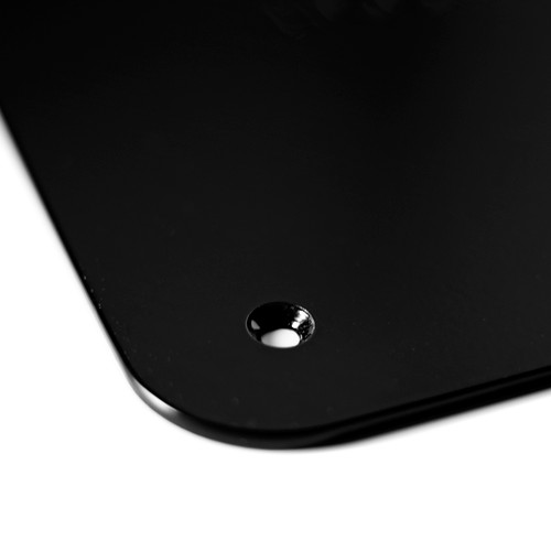 hw_black_metal_plate_3.jpg