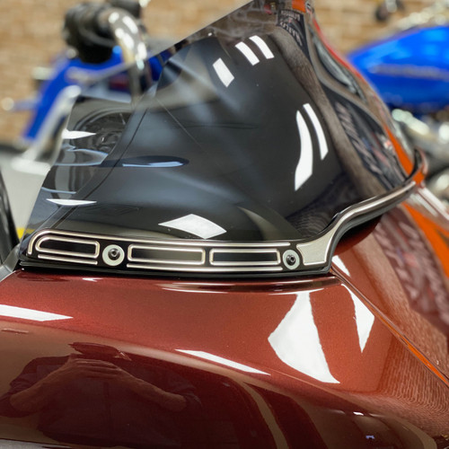 Hogworks Slash Cut Billet Windshield Trim in Black for Harley® Road Glide '15-'25