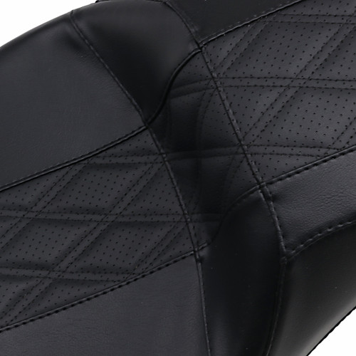 LE Pera #LK-997GT2 - Outcast GT-2 Seat - 2-Up - w/o Backrest - Black Double Diamond - Perforated - FL '08-'23