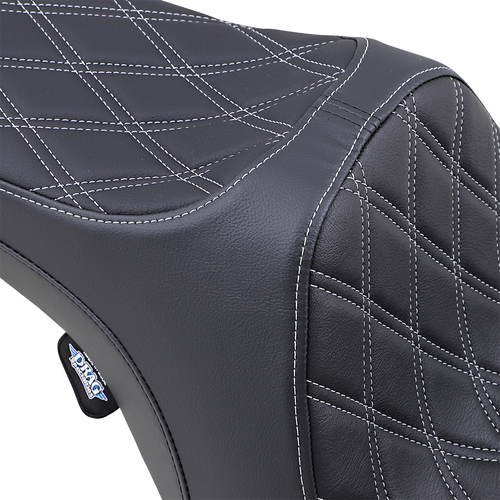 Predator III Seat - Double Diamond - Silver Stitched