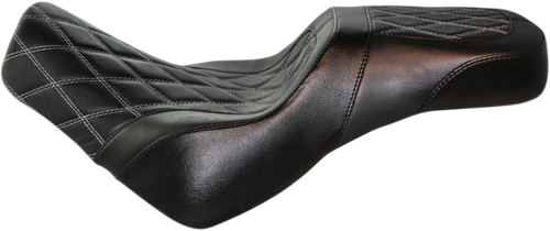 Weekday 2Up IST Seat - Diamond Stitch - Softail