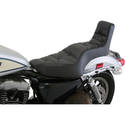 Mustang #75126 - Throwback™ Seat - '04+ XL