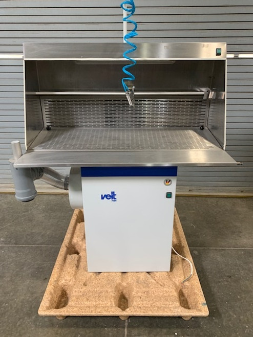 VEIT 7406 PRE-SPOTTING CABINET: w/spotting arm (Used)