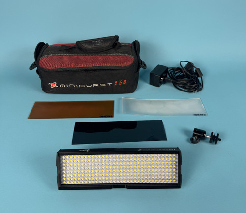 DIGITAL JUICE MINIBURST 256 LED LIGHT: filters, swivel mount (Used)