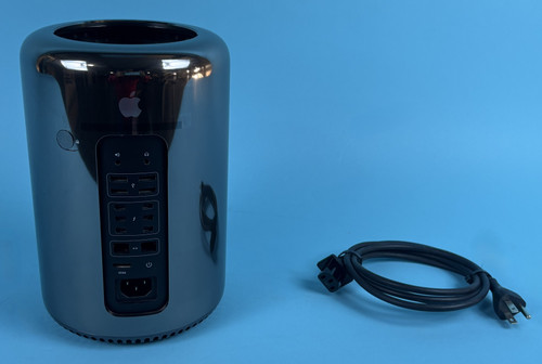 APPLE A1481 MAC PRO: late 2013, 256gb ssd, 64gb ram (Used)