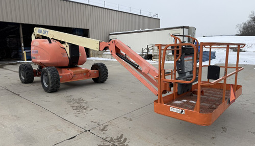 WALLKILL, NY: JLG 600AJ BOOM LIFT: 2004, 33153 hrs, gas, 60 ft height (Used)