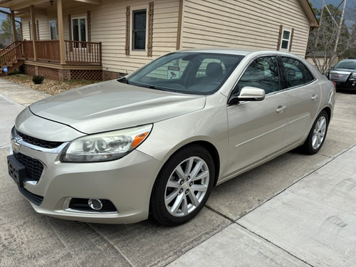 SALE PENDING  -- SALISBURY, NC: 2015 CHEVROLET MALIBU MO#81570 (Used)