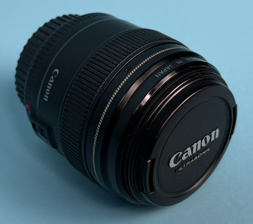 CANON ZOOM LENS: EF 85 MM 1:8 (Used)