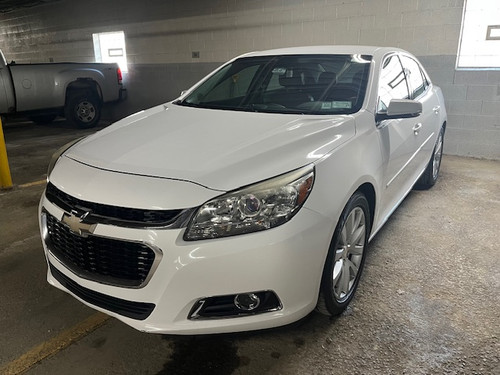 WILLOUGHBY, OH: 2015 Chevrolet Malibu MO #81557 (Used)