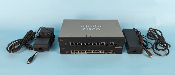 LOT OF 2 CISCO SF302-08P SWITCHES: 8x rj-45, 2x rj-45+sfp, power supply (Used)