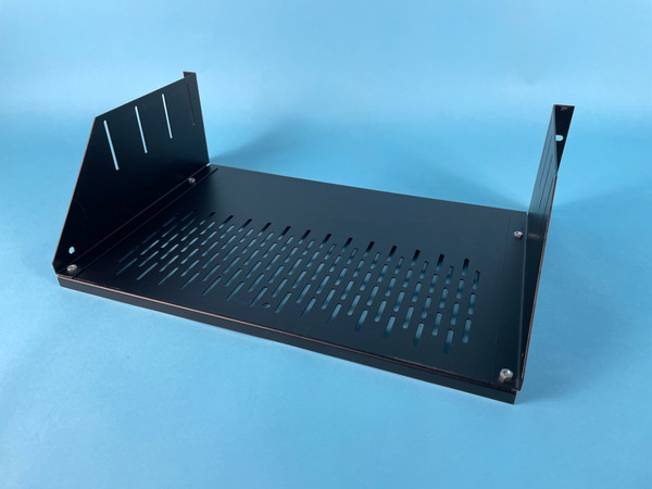 MIDDLE ATLANTIC U3V RACK SHELF: 3ru, vented, 11.5” depth (Used)