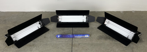 LOT OF 3 MOLE-RICHARDSON 7371B220 BIAX 2 LIGHTS: barn doors, yoke mount (Used)