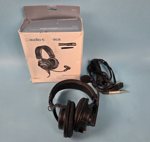 AUDIO-TECHNICA BPHS1 HEADSET: with boom microphone, original box (Used)