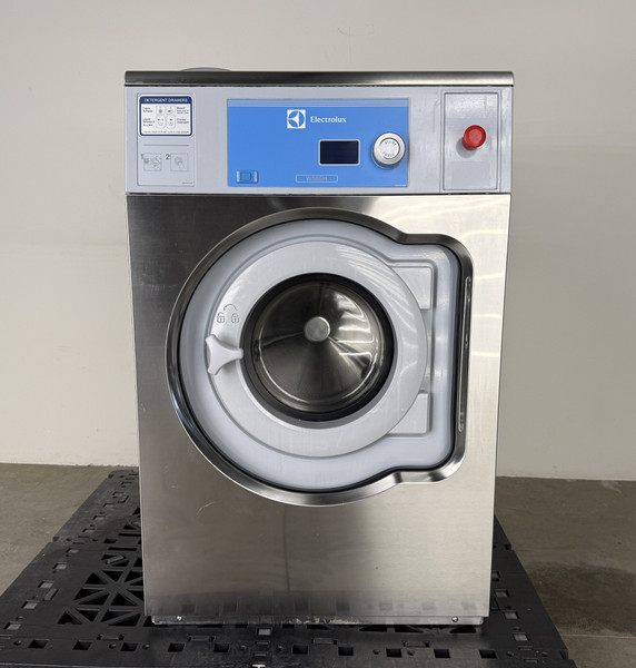 ELECTROLUX W565H WASHER: 2013, model 9867620191, 19456 hrs (Used)