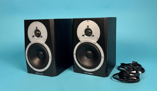 LOT OF 2 DYNAUDIO BM COMPACT MKIII STUDIO MONITOR: active speaker (Used)