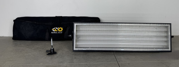 KINO FLO I48-4-120 IMAGE 40 LIGHT: non dmx, 5 amp, 50/60 hz, 110/120 vac (Used)