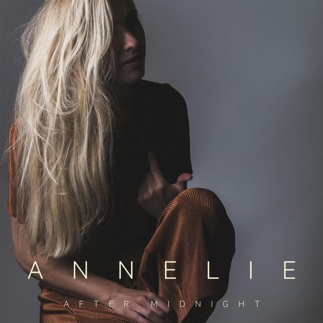 Annelie - After Midnight