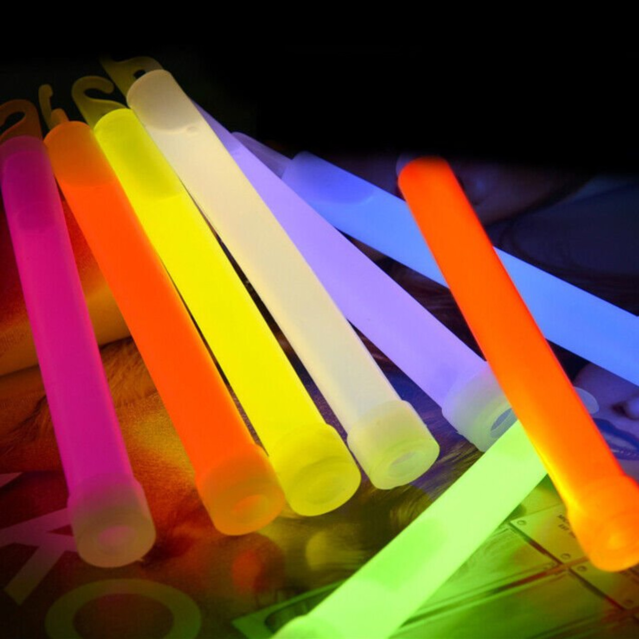 100 Pcs x 6 Inch Mixed Glow sticks Bulk Party Rave Light Disco Glow in The Dark - Battery Mate