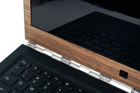 Lenovo Yoga 900 Walnut with screen surround