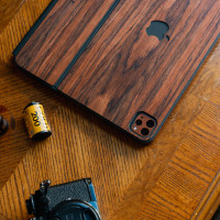 Toast wood cover for Magic Keyboard in rosewood.