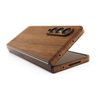 Detail of a walnut cover for Samsung Fold4 folding smartphone.