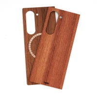 Mag safe options available for your real lyptus wood toast cover for the new Samsung Galaxy!
