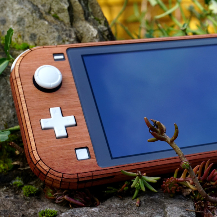 Nintendo Switch, Switch OLED & Switch Lite Wood Cover