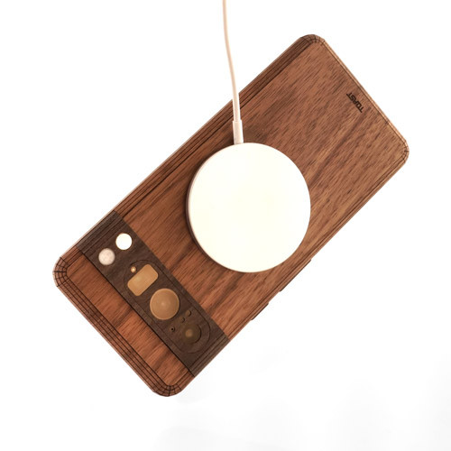 Real wood cover for Pixel 8 / 8 Pro | Toast | USA