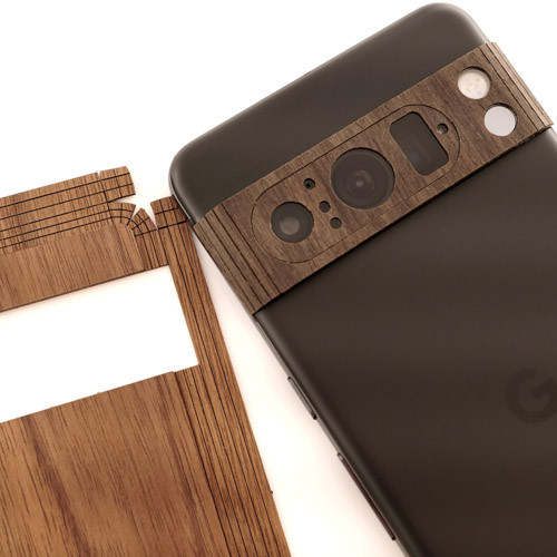 Real wood cover for Pixel 8 / 8 Pro | Toast | USA