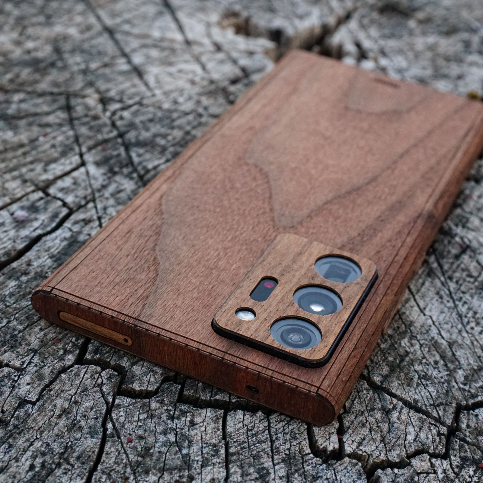 Real wood covers for Note 20 & Note 20 Ultra | Toast | USA