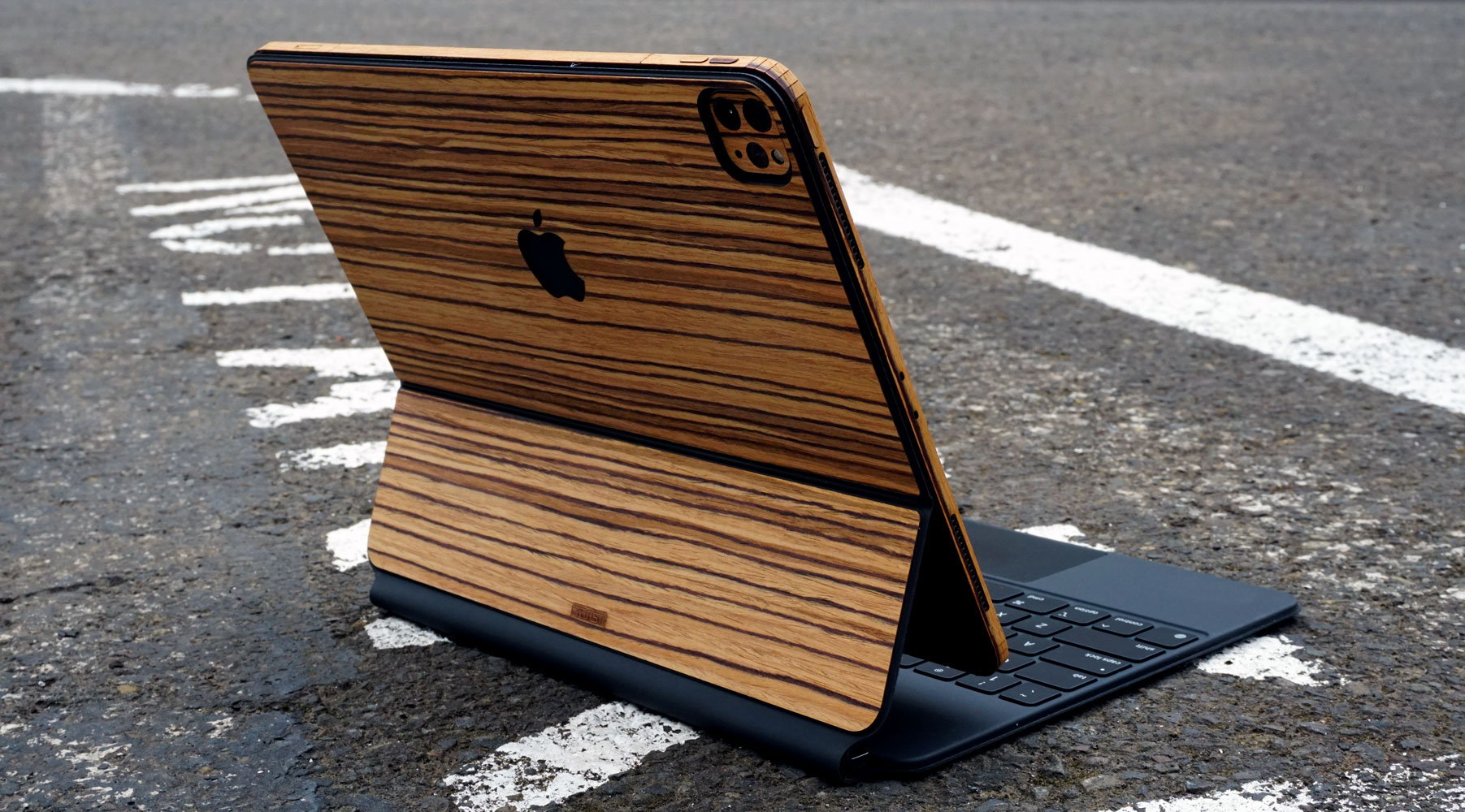 Real Wood iPad Covers, Toast