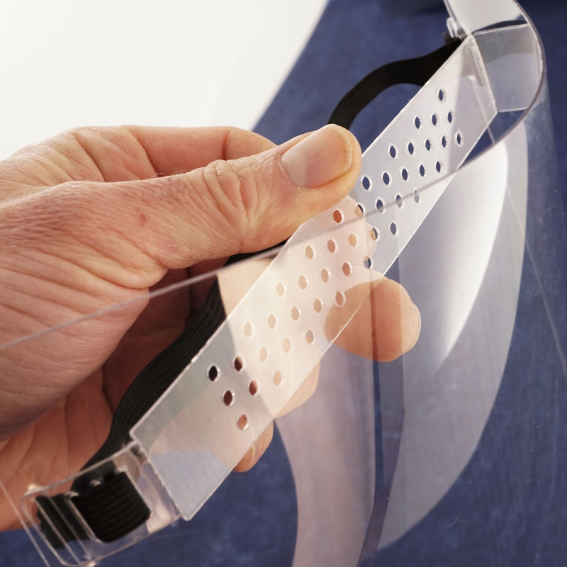 Toast Face Shield forehead suspension for comfort.
