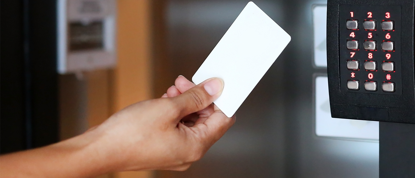 Laminex, Inc. USA. Custom Printed Plastic ID Badges and Lamination