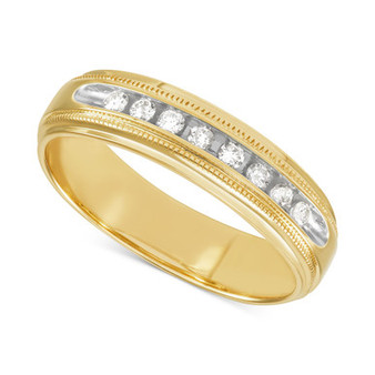 Men's Diamond Wedding Band (1/5 ct. t.w.) in 14k Gold