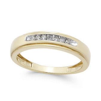 Men's Diamond Band (1/6 ct. t.w.) in 10k Gold