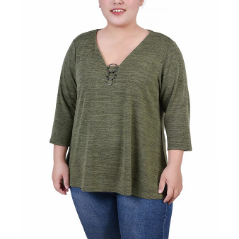 Plus Size 3/4 Sleeve 3-Ring Top