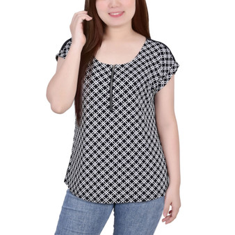 Petite Size Short Sleeve 1/2 Zip Knit Top