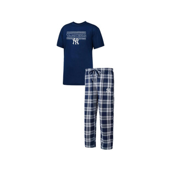 Men's Navy, Gray New York Yankees Badge T-shirt and Pants Sleep Set