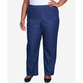 Plus Size Classic Denim Pull-On Straight-Leg Short Length Pants