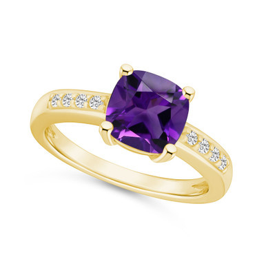 Amethyst and Diamond Ring (2 ct.t.w and 1/8 ct.t.w) 14K Yellow Gold