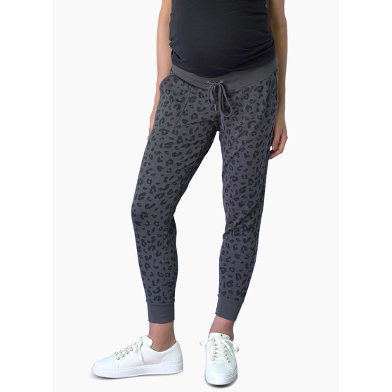 Women's Maternity Cozy Leopard Jogger