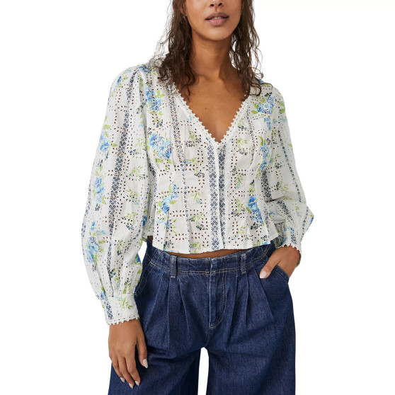 Women's Eyelet Cropped Blossom Top