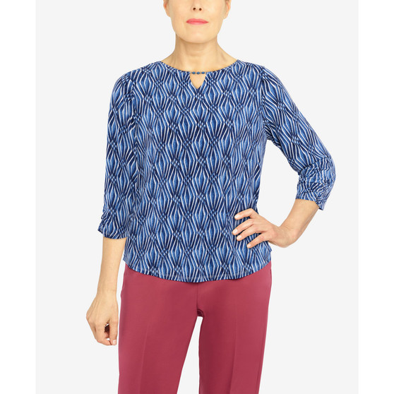 Women's Scenic Drive Diamond Texture Three Quarter Sleeve Top