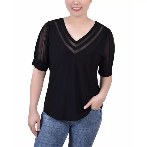 Petite Size Short Puff Sleeve V-neck Top