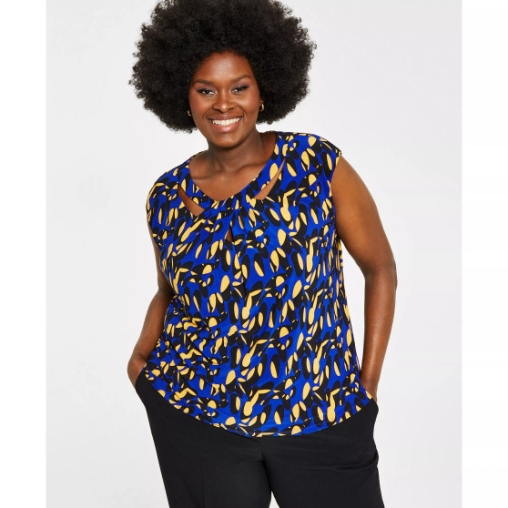 Plus Size Printed Twist-Neck Top