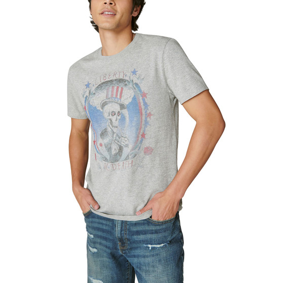 Men's Classic fit Liberty Skull Graphic T-shirt